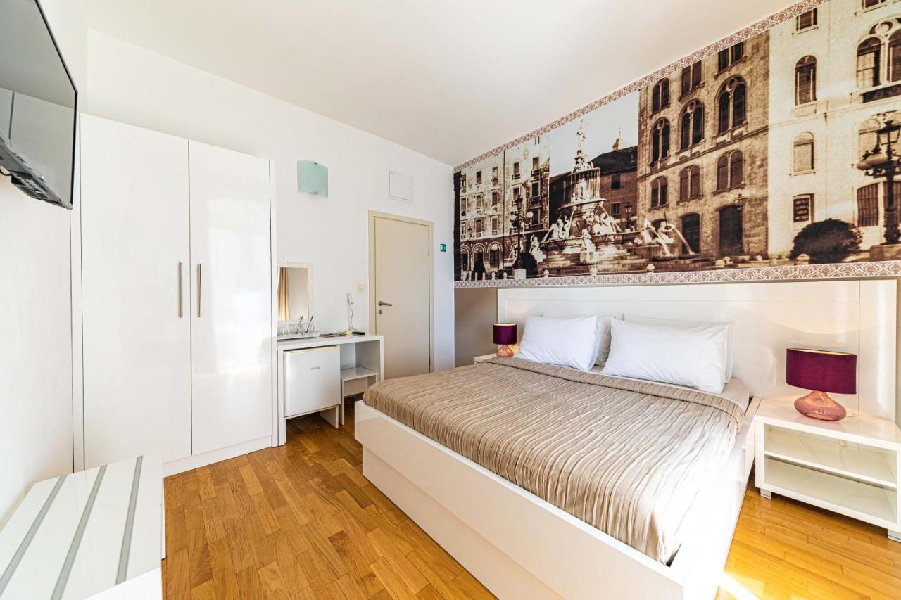 Riva City Rooms Split Exterior foto